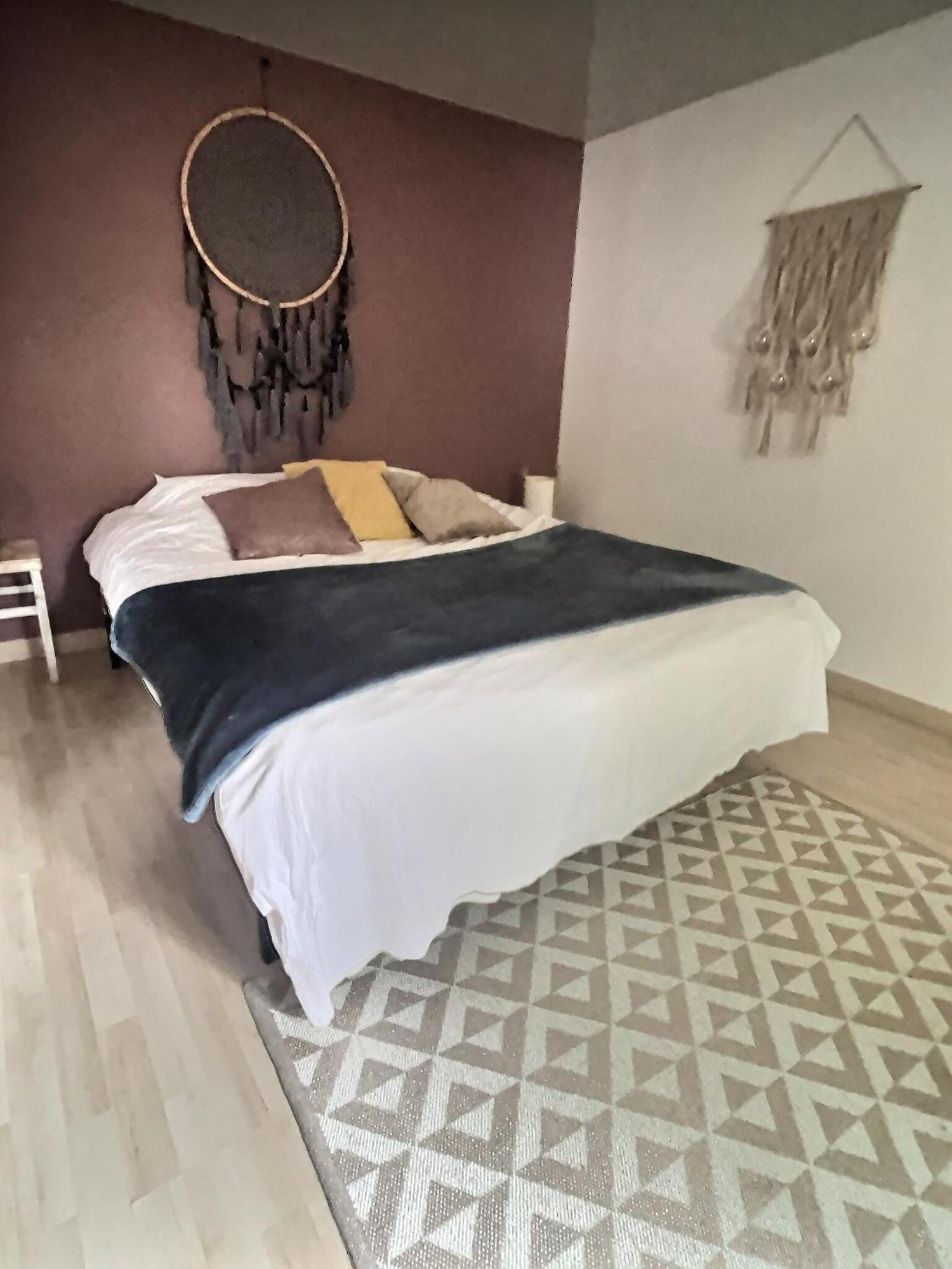 Le Grandthille Apartment Chalons en Champagne Luaran gambar
